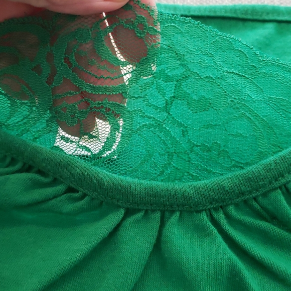 Women's Tank Tops (lot 3) - Picture 10 of 12